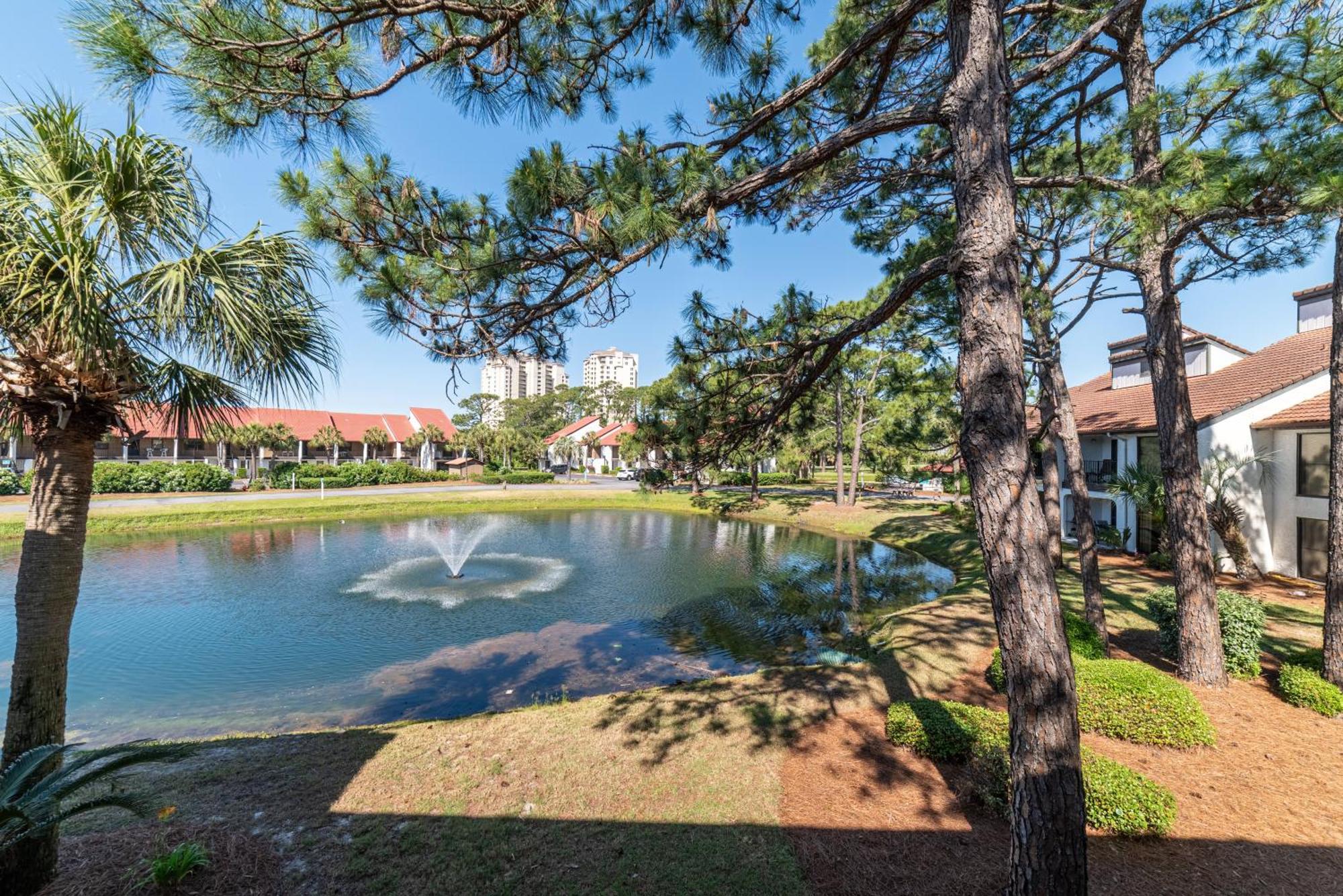 Edgewater 3011 'fountain View Hideaway' Panama City Beach